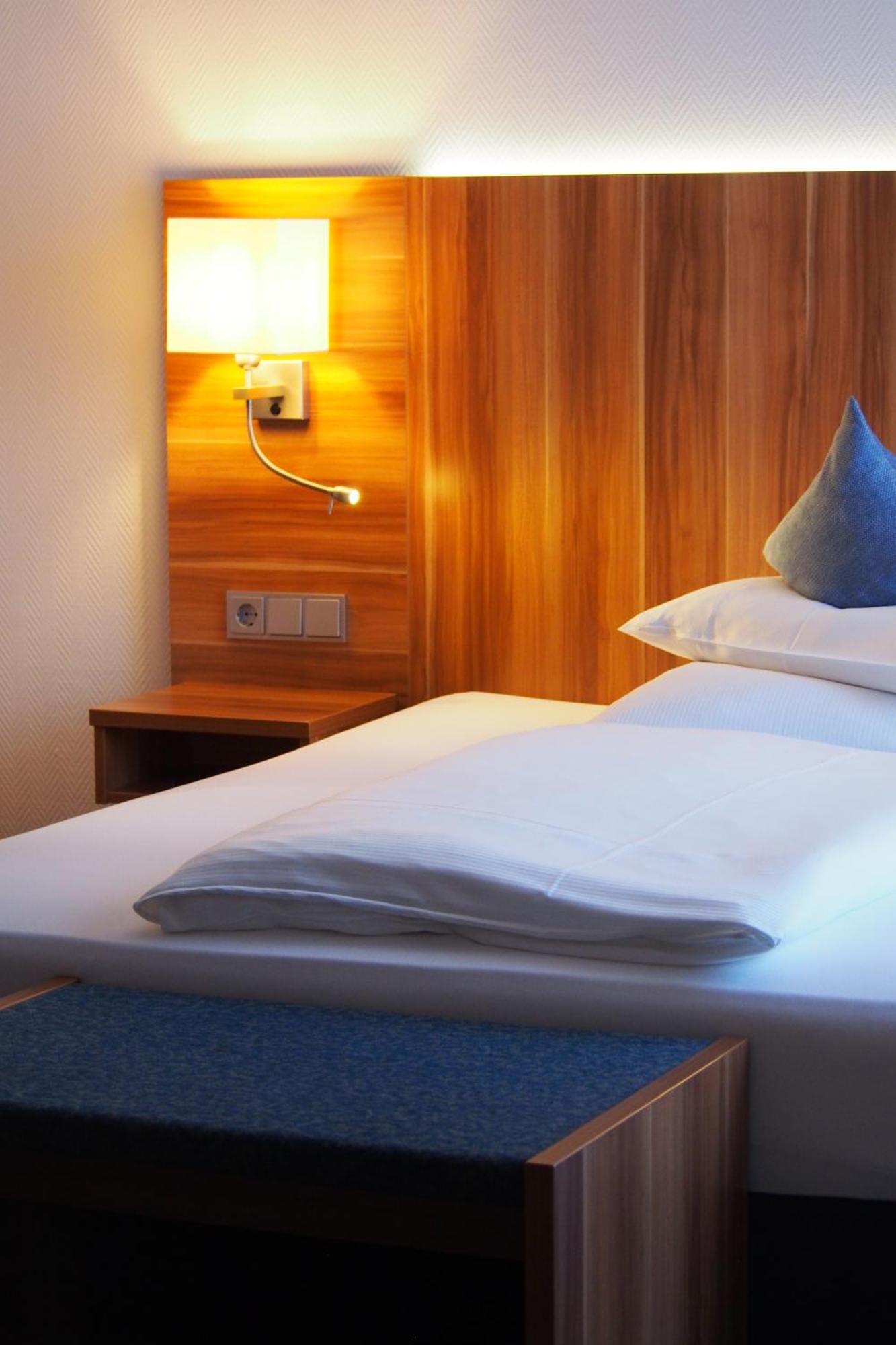 Best Western Blankenburg Hotel Кобург Экстерьер фото