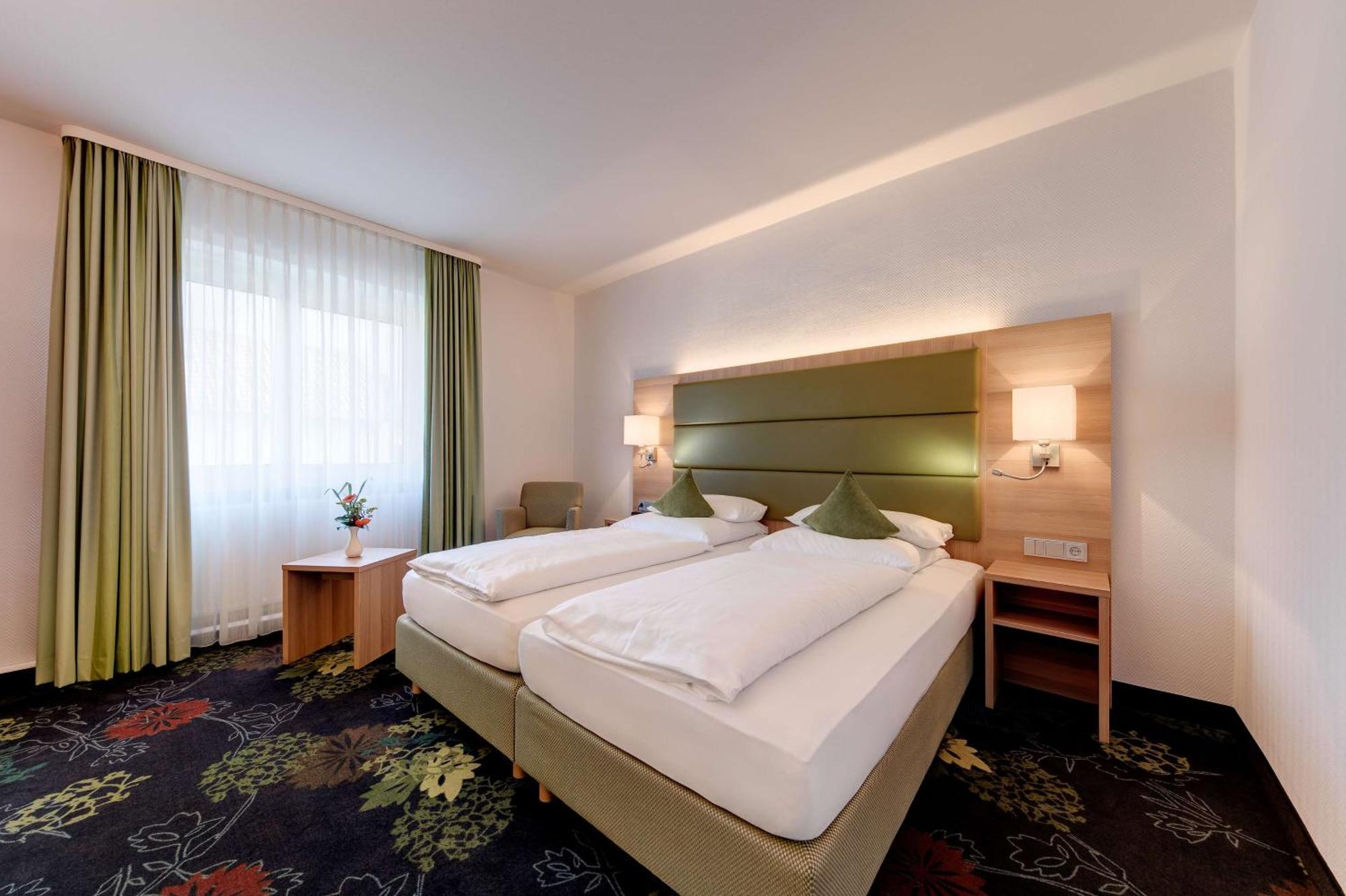 Best Western Blankenburg Hotel Кобург Экстерьер фото
