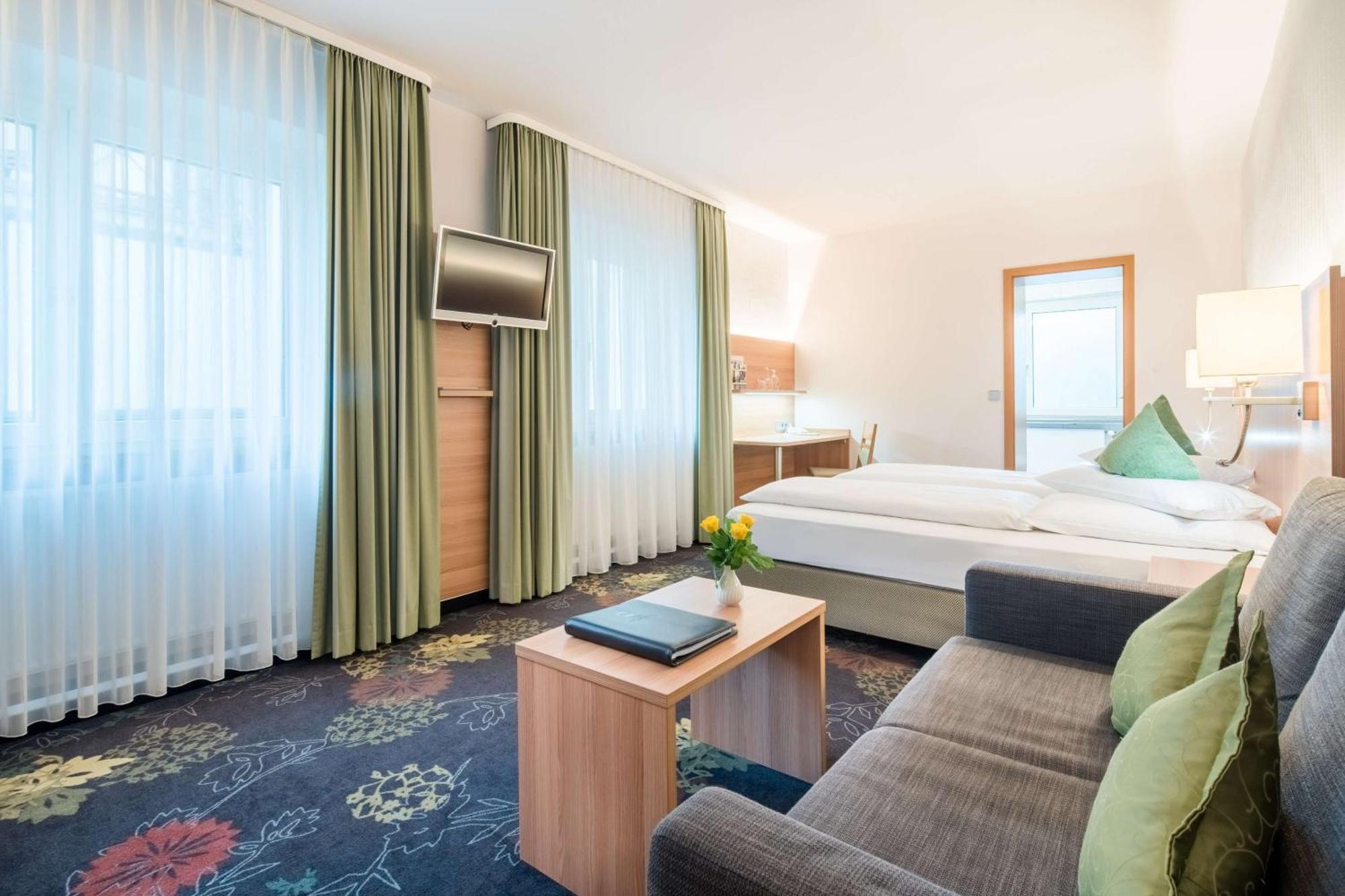 Best Western Blankenburg Hotel Кобург Экстерьер фото