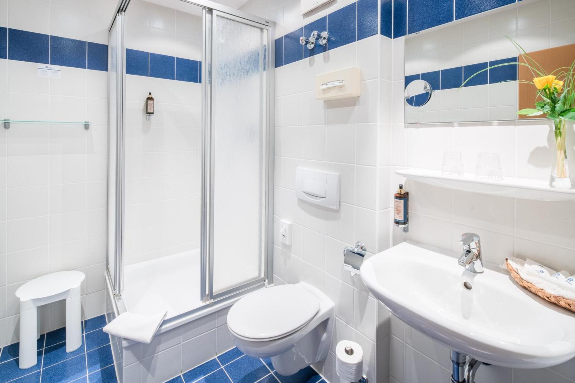 Best Western Blankenburg Hotel Кобург Экстерьер фото