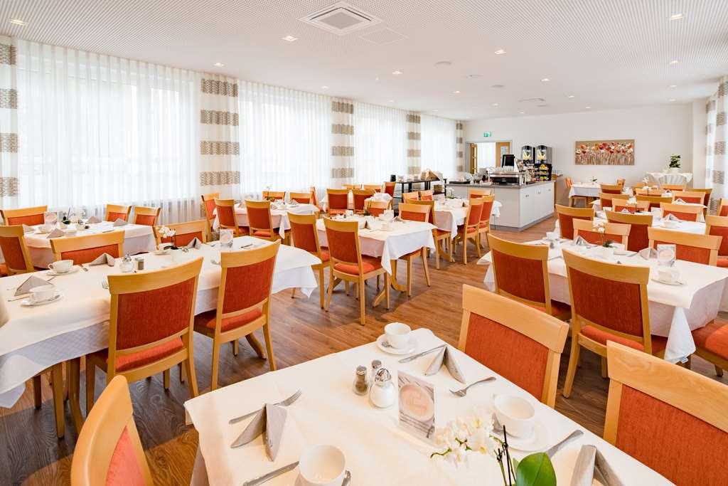 Best Western Blankenburg Hotel Кобург Ресторан фото