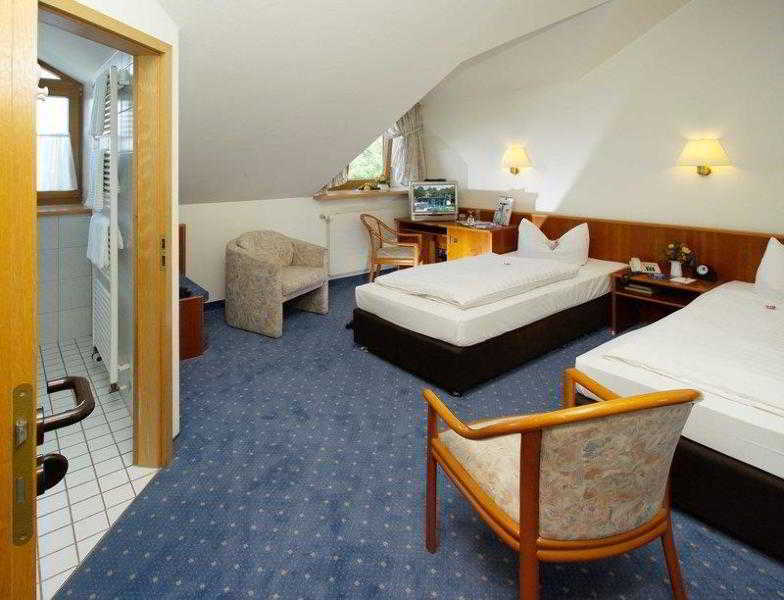 Best Western Blankenburg Hotel Кобург Экстерьер фото
