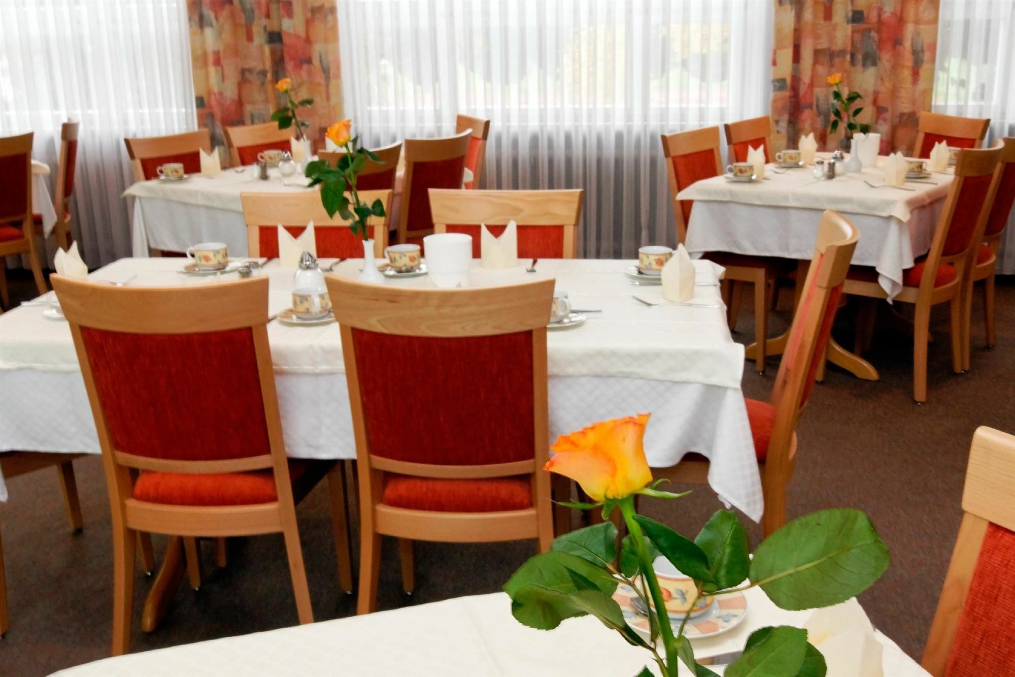 Best Western Blankenburg Hotel Кобург Экстерьер фото